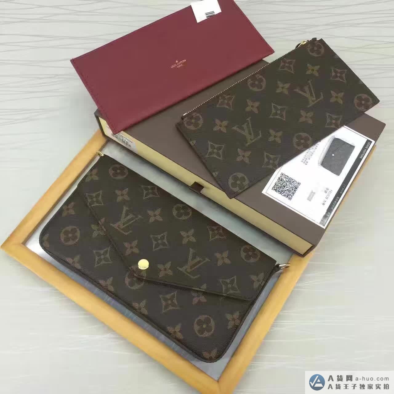M61276女士lv原单精仿钱夹